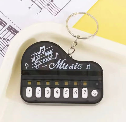 Mini Piano Keychain✨ - Trendart