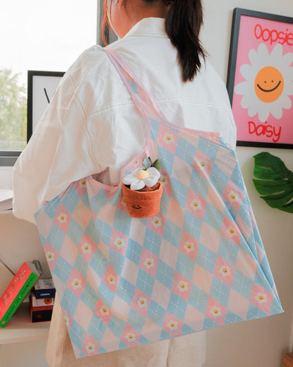 Potted Daisy Plant Plushie Reusable XL Bag - Trendart